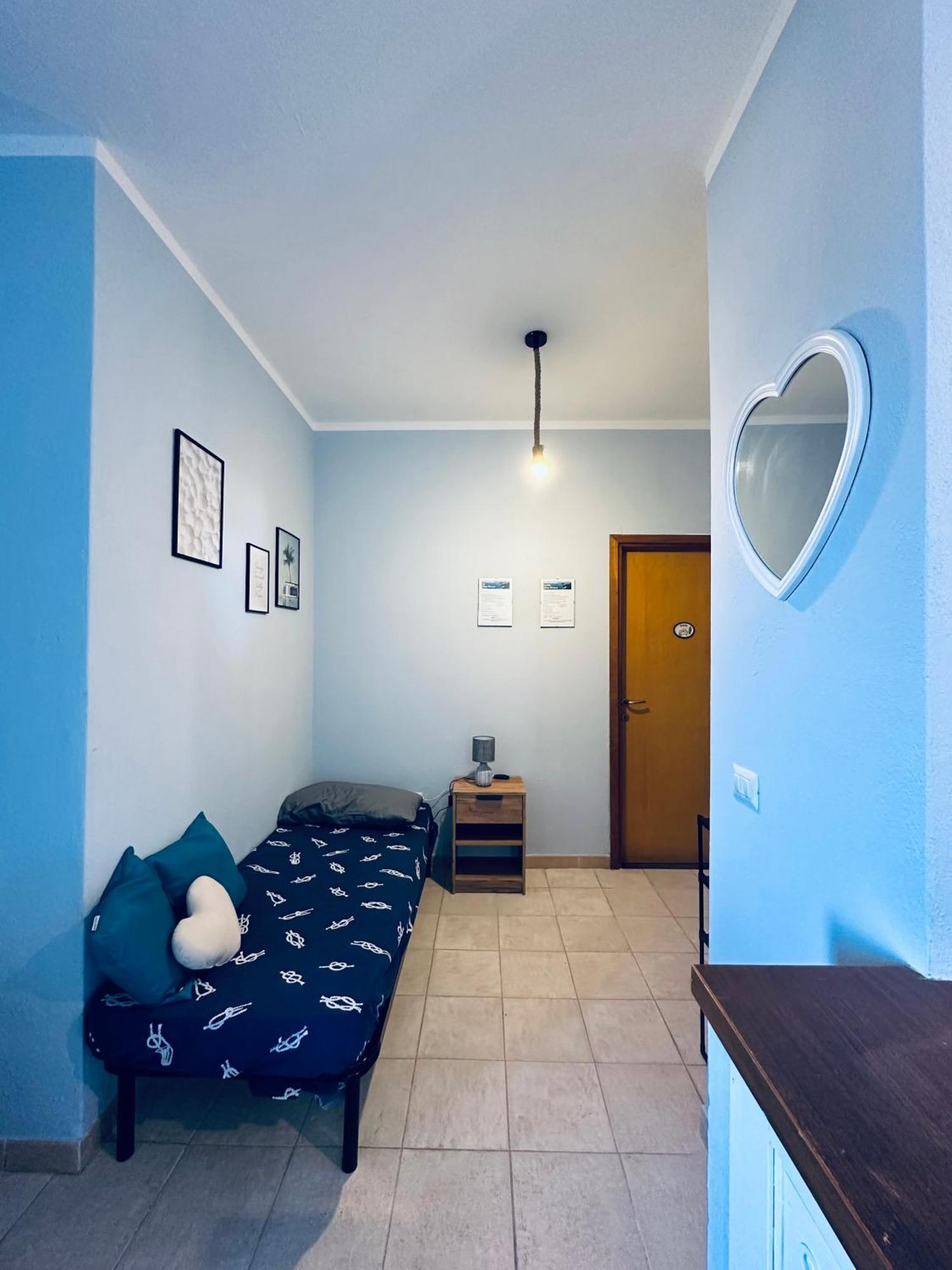 Sun House Santa Teresa Di Gallura Екстериор снимка
