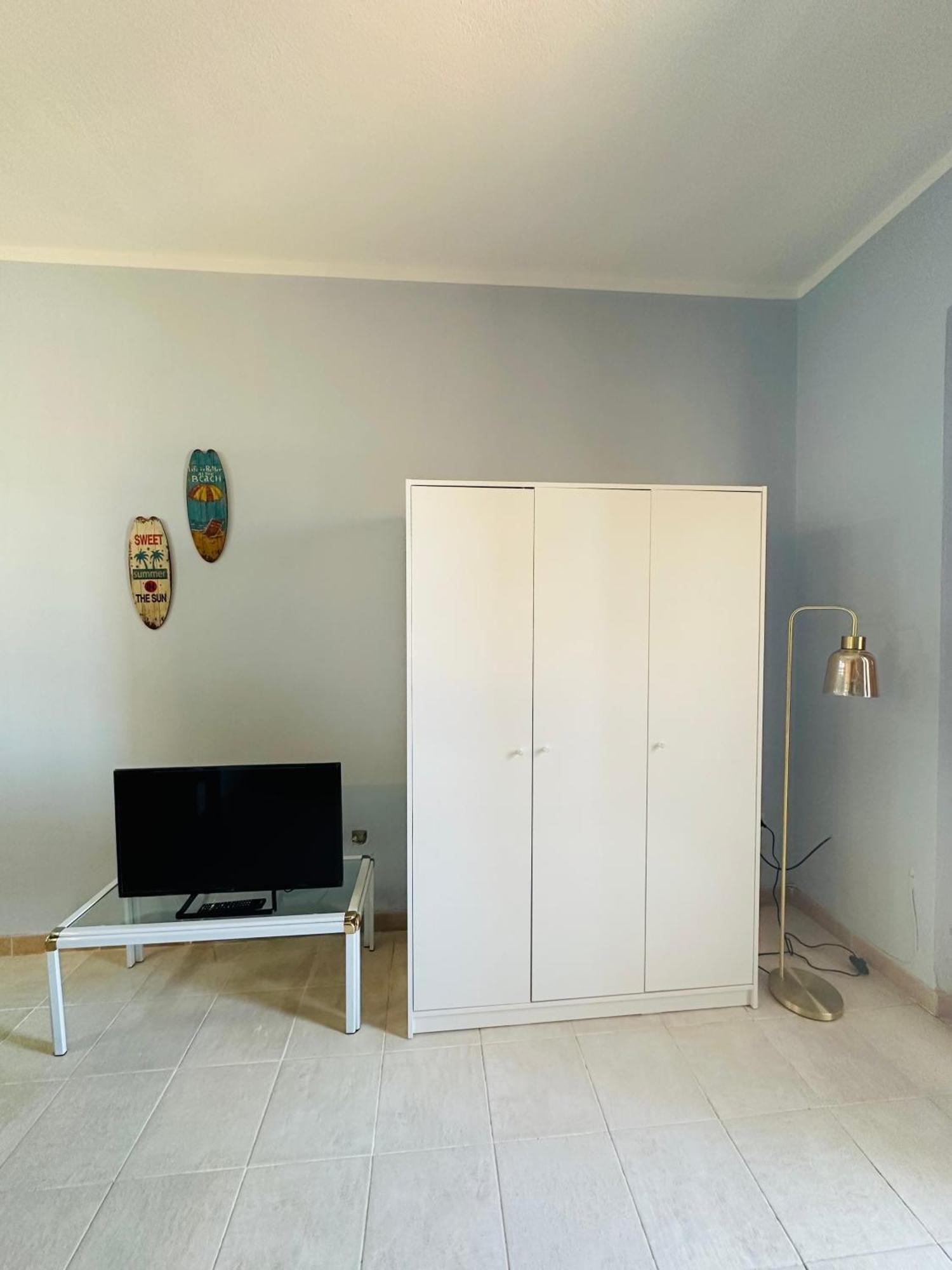 Sun House Santa Teresa Di Gallura Екстериор снимка